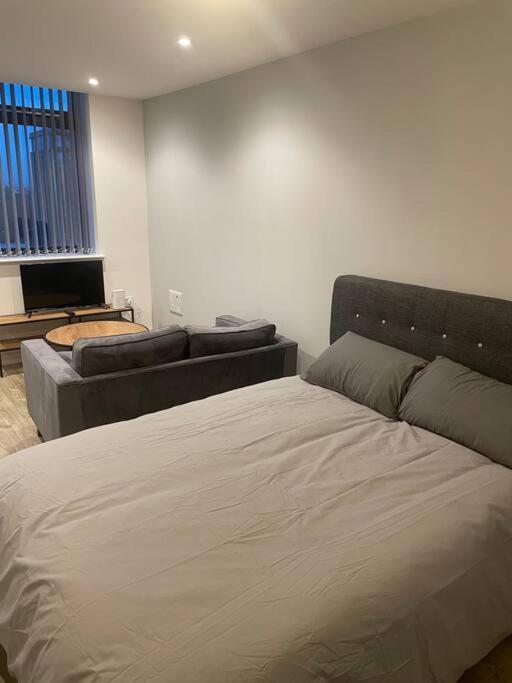Stylish Flat In Old Trafford Apartment Manchester Bagian luar foto